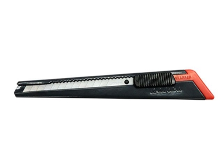 Dorco Cutter DC76/A1 9mm Assorted